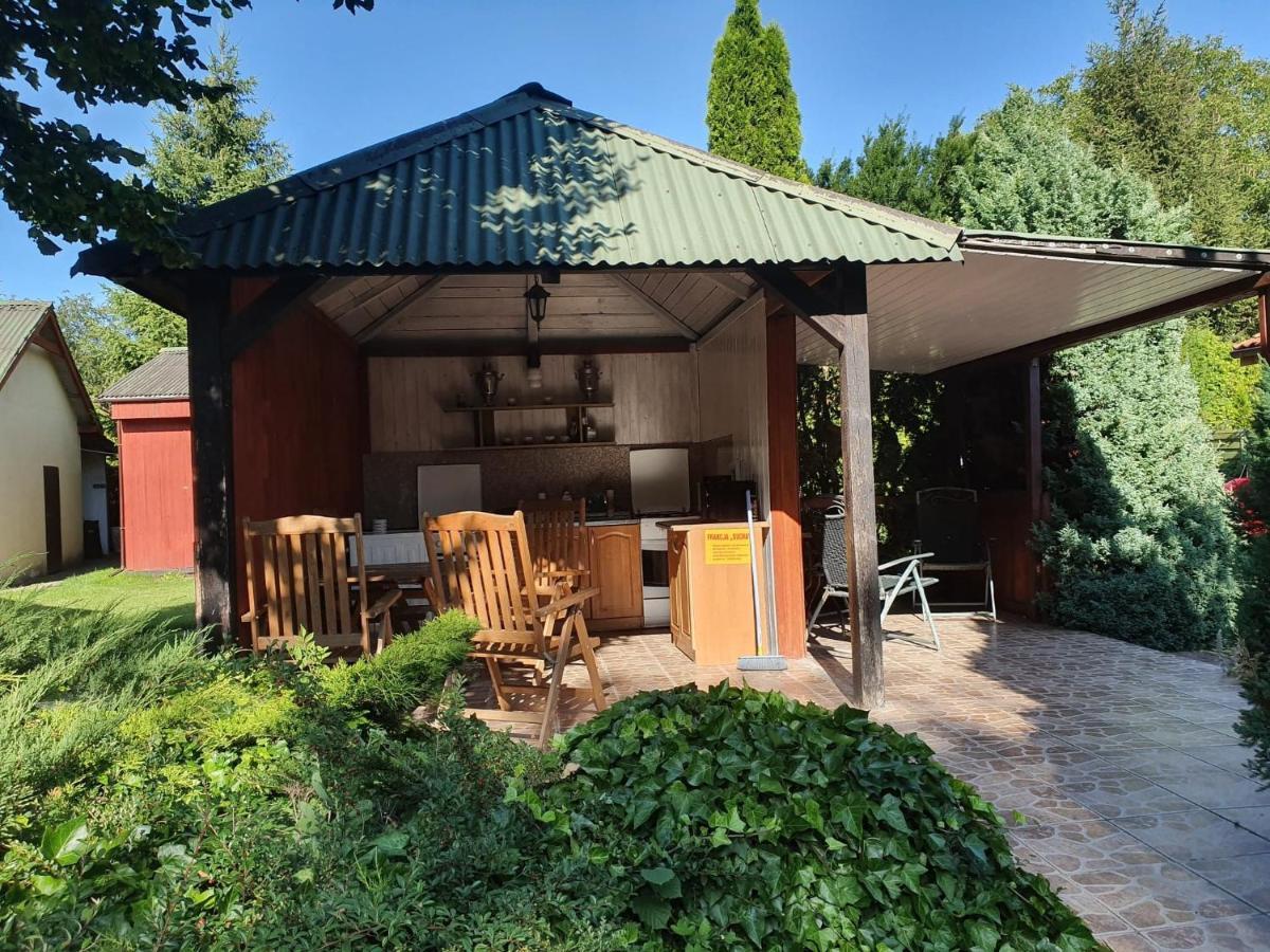 Domki U Robsona Świerzno Exterior foto